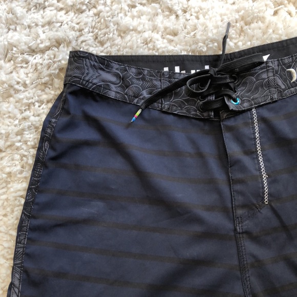 HURLEY Phantom + Mark Dean Vaca Board Shorts - Picture 3 of 9